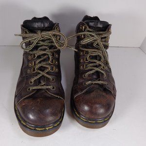 Dr Martens Mens 9728 Leather Boots Round Toe Air Made In England Size 7 UK 8 US